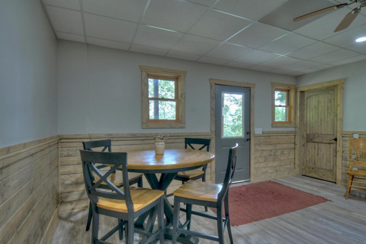 Вилла Hawks Hideaway - Cuddleup Mashburn Mill Экстерьер фото
